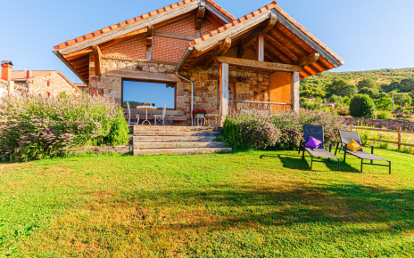 An attractive holiday home in Montaña Palentina Natural Park